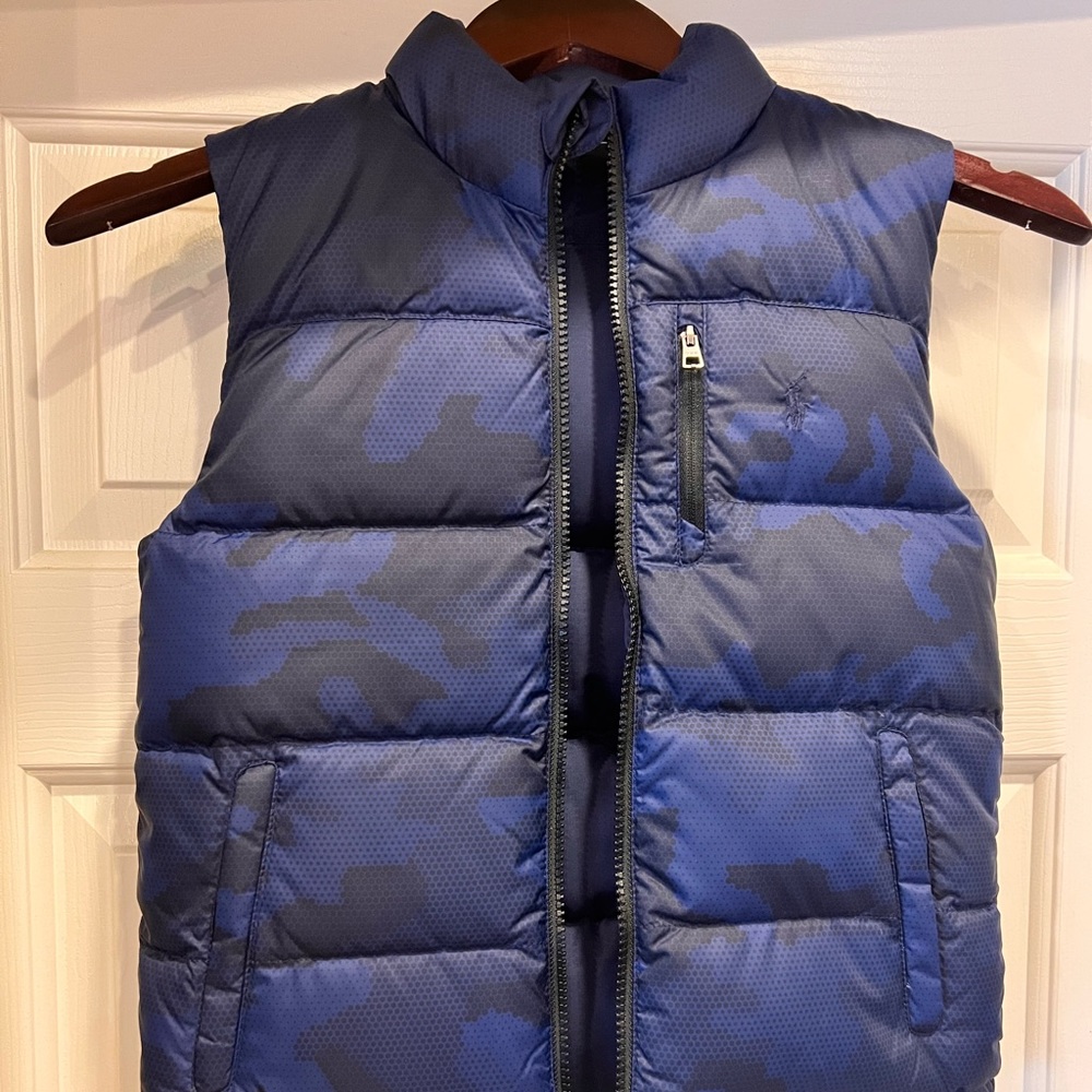 Boys reversible vest size 6 - 7
